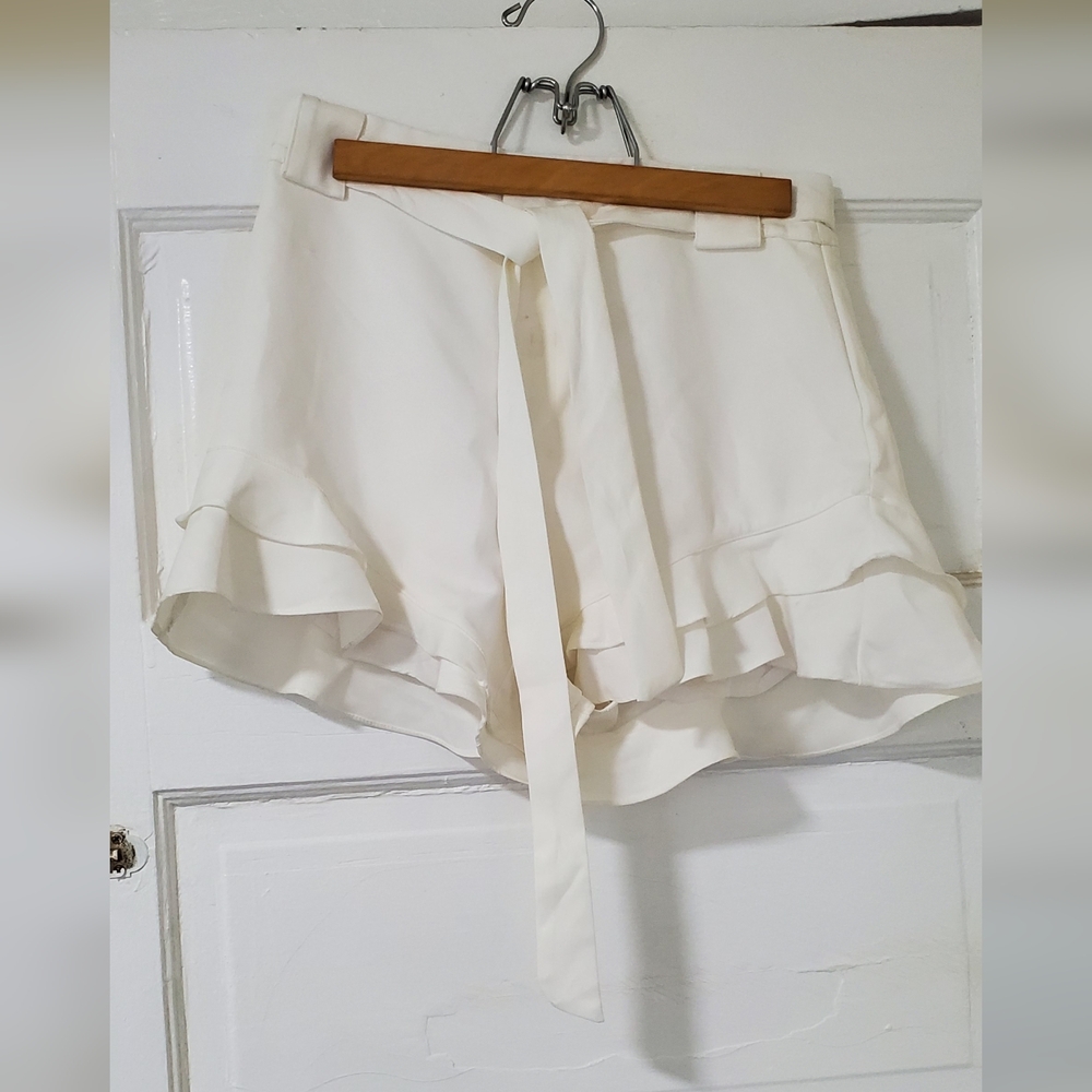 Impeccable Pig off white shorts